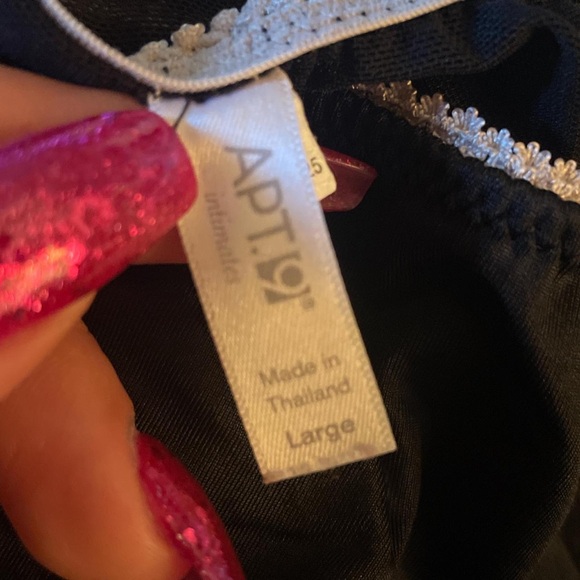 Apt. 9 Black Mini Skirt with White Trim - Picture 2 of 2